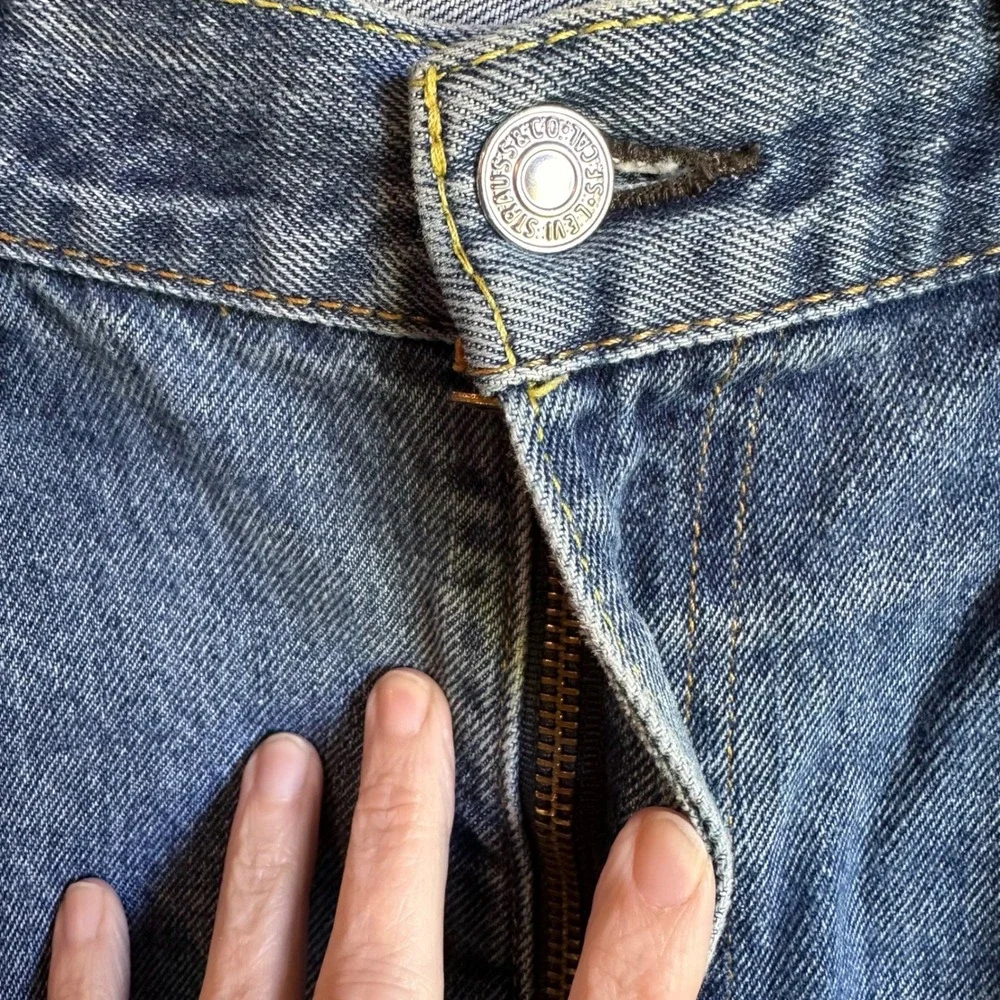 Levi's 550 Relaxed Fit‎ Jeans Mens 36x30 Blue Medium Wash Tapered Leg Denim